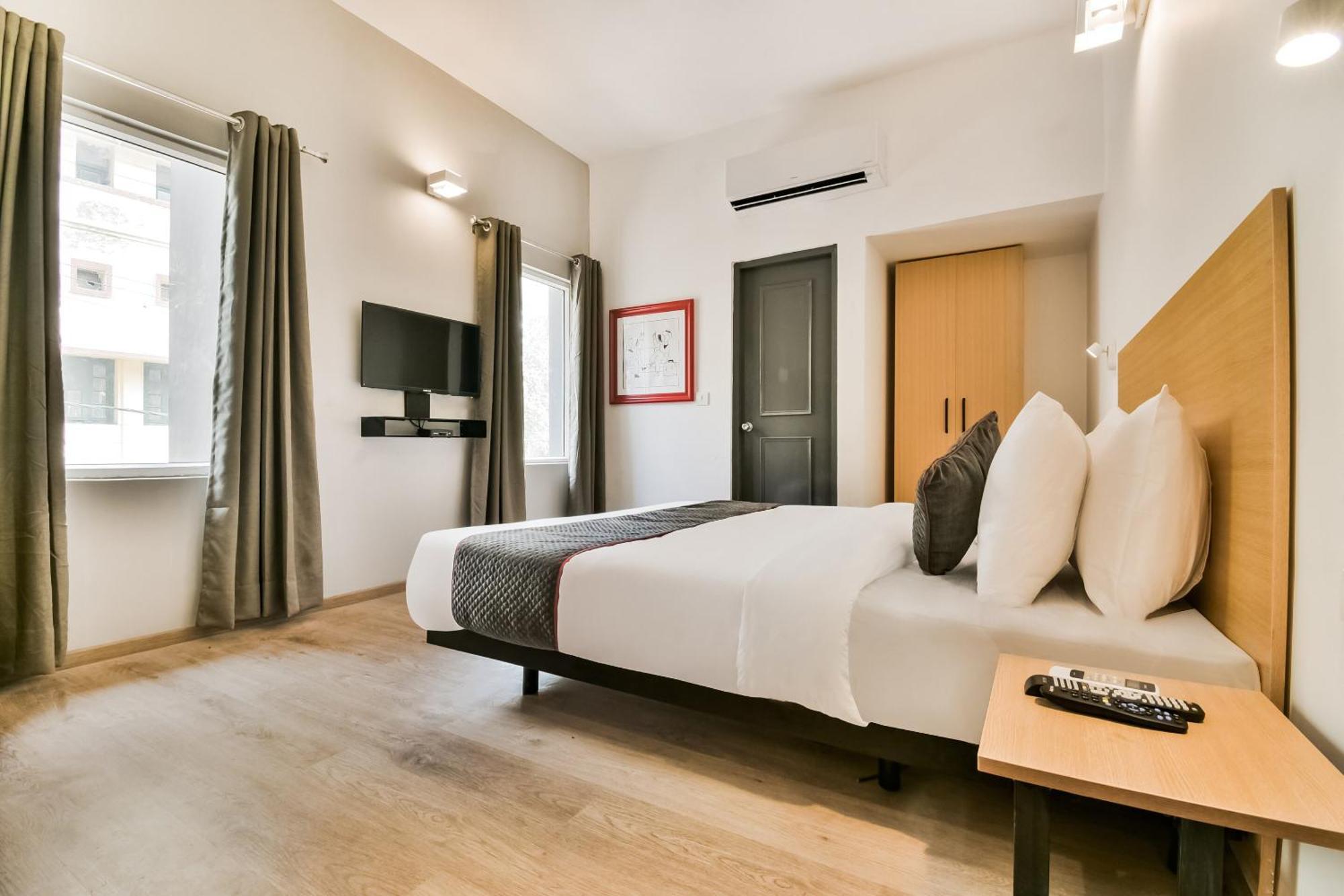 Super Townhouse Menka Hotell Patna  Exteriör bild