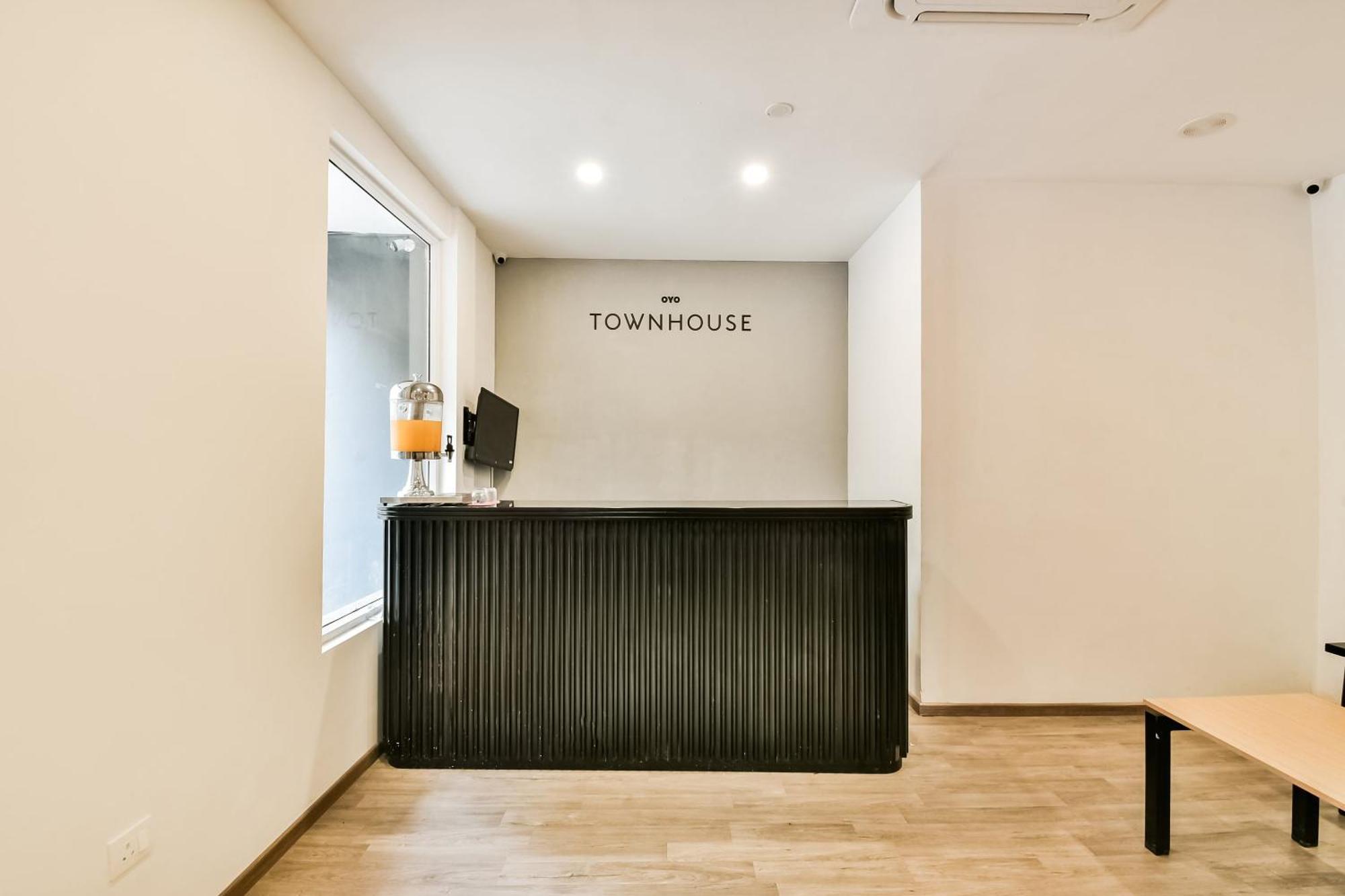 Super Townhouse Menka Hotell Patna  Exteriör bild