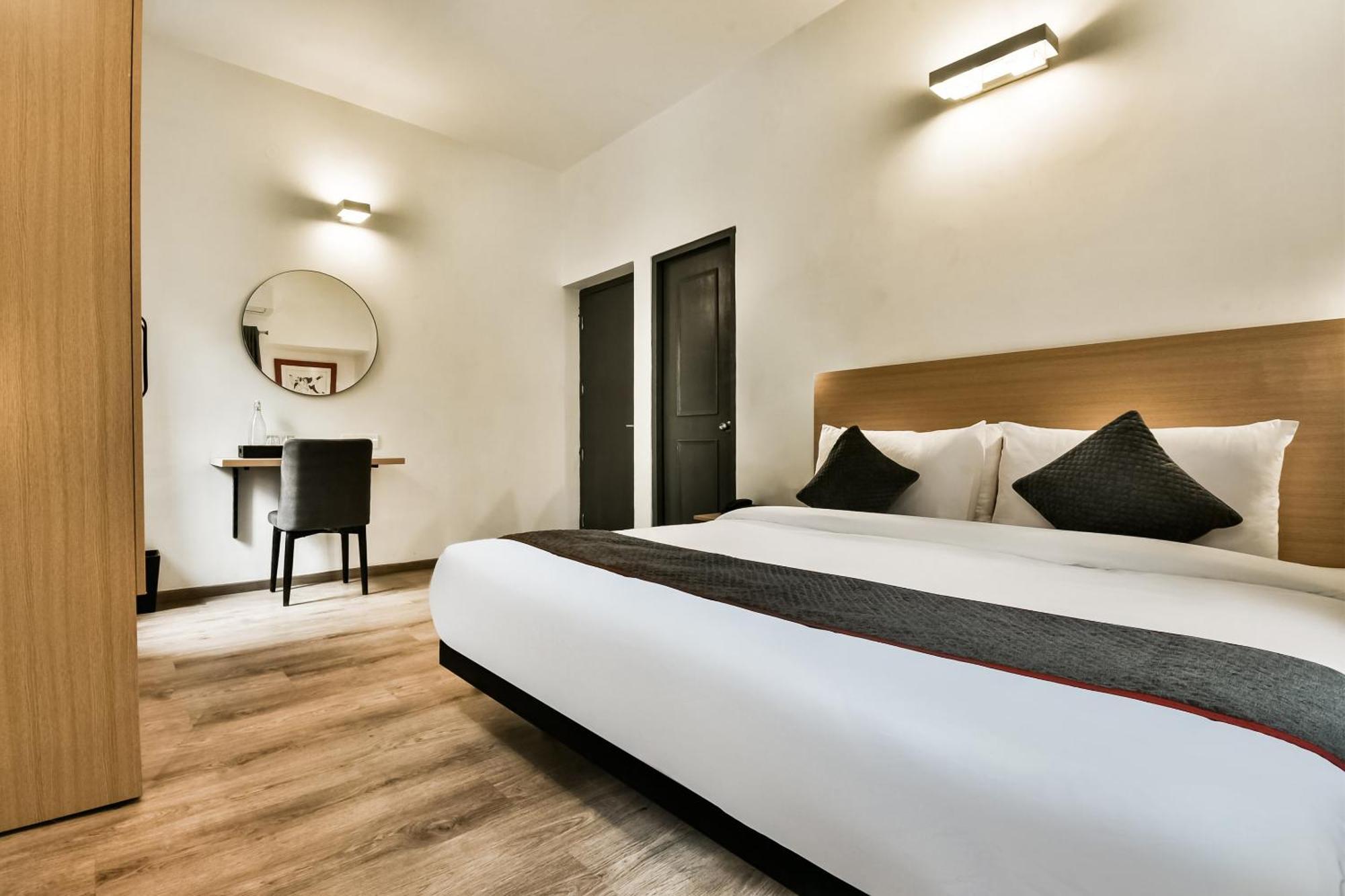 Super Townhouse Menka Hotell Patna  Exteriör bild